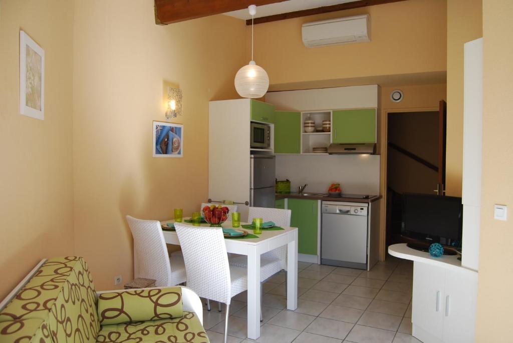 Lagrange Grand Bleu Vacances - Residence Les Jardins De Neptune 圣西普里安 客房 照片
